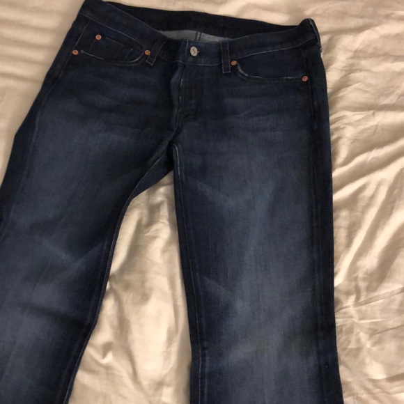 Perfect bootcut Jean! 👖 - Picture 2 of 6